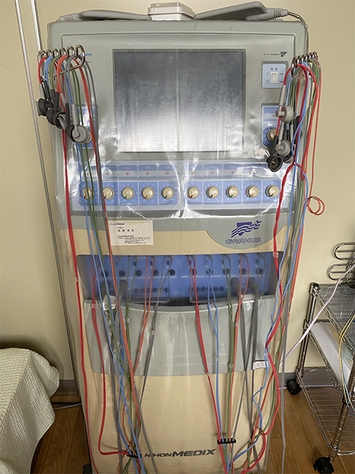 痛み治療の物療機器【低周波治療器ＴＭ5702Ｅ】